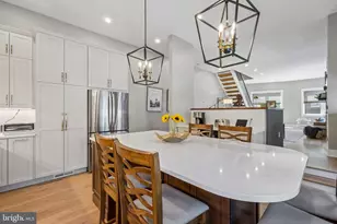 801 S 8th St, Philadelphia, PA 19147 - Photo 4