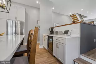 801 S 8th St, Philadelphia, PA 19147 - Photo 18