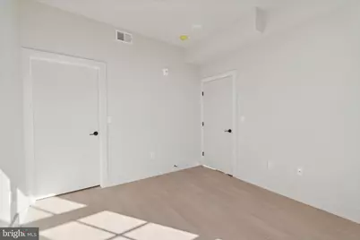 5521 Wayne Avenue #606, Philadelphia, PA 19144 - Photo 2