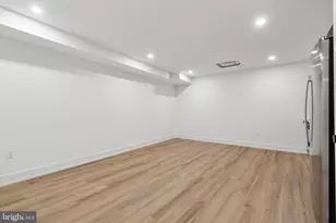 808 N 3rd St, Philadelphia, PA 19123 - Photo 2