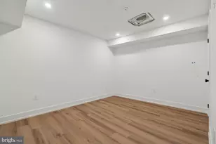 808 N 3rd St, Philadelphia, PA 19123 - Photo 1