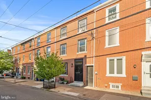 1007 N Lawrence St, Philadelphia, PA 19123 - Photo 1