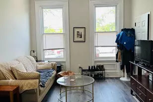 2218 Fairmount Ave, Philadelphia, PA 19130 - Photo 2