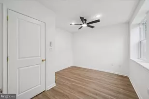 2553 S Dewey St, Philadelphia, PA 19142 - Photo 8