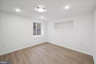 2553 S Dewey St, Philadelphia, PA 19142 - Photo 10