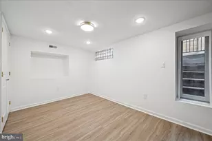 2553 S Dewey St, Philadelphia, PA 19142 - Photo 14