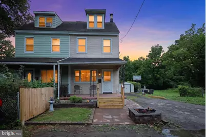8 Blakiston Lane, Philadelphia, PA 19136 - Photo 2