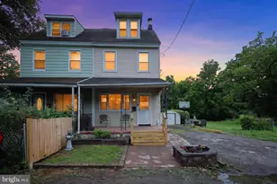 8 Blakiston Ln, Philadelphia, PA 19136 - Photo 2