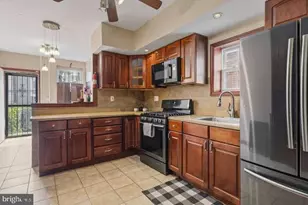 452 W Winona St, Philadelphia, PA 19144 - Photo 12