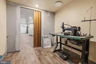 452 W Winona St, Philadelphia, PA 19144 - Photo 30