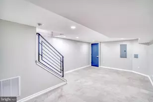 1235 S 26th St, Philadelphia, PA 19146 - Photo 40