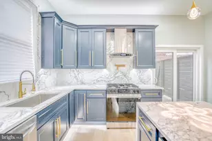 1235 S 26th St, Philadelphia, PA 19146 - Photo 14