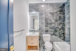 1235 S 26th St, Philadelphia, PA 19146 - Photo 38