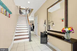 212 Gaskill St, Philadelphia, PA 19147 - Photo 4