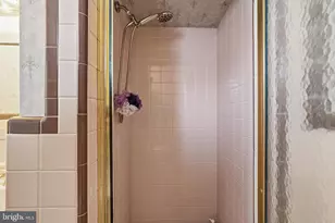 7828 Summerdale Ave, Philadelphia, PA 19111 - Photo 16