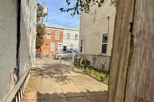 193 Dupont St, Philadelphia, PA 19127 - Photo 2