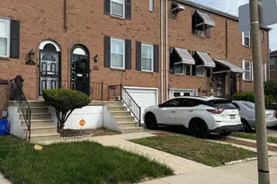 7613 Raven Pl, Philadelphia, PA 19153 - Photo 2