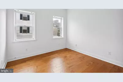 1563 E Hewson Street, Philadelphia, PA 19125 - Photo 2