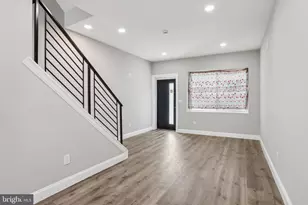 2225 N Waterloo St, Philadelphia, PA 19133 - Photo 8