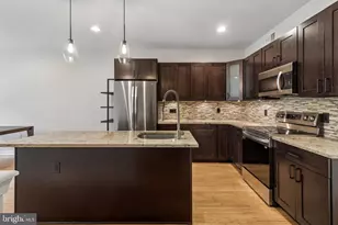 1211 Mt Vernon St, Philadelphia, PA 19123 - Photo 10