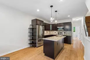 1211 Mt Vernon St, Philadelphia, PA 19123 - Photo 6