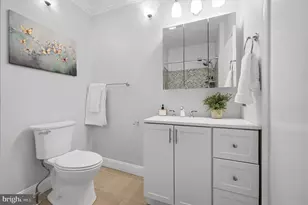 1127 Green St, Philadelphia, PA 19123 - Photo 10