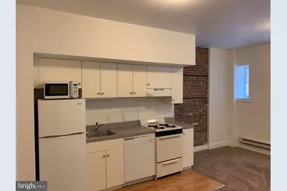 330 S Juniper Street #2D, Philadelphia, PA 19107 - Photo 2