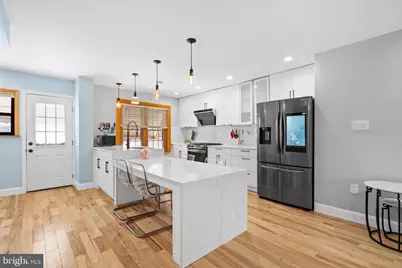 1218 Mollbore Terrace, Philadelphia, PA 19148 - Photo 4