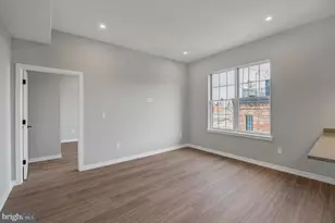 2445 Innovator Wy, Philadelphia, PA 19146 - Photo 2