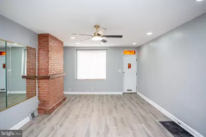 2465 N Garnet Street, Philadelphia, PA 19132 - Photo 10