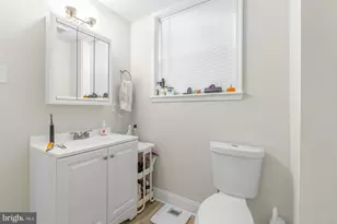 752 S 9th St, Philadelphia, PA 19147 - Photo 12