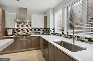432 Gaskill St, Philadelphia, PA 19147 - Photo 32