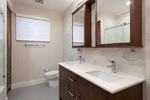 432 Gaskill St, Philadelphia, PA 19147 - Photo 54