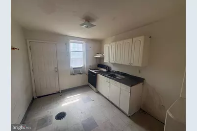 1449 S Etting Street, Philadelphia, PA 19146 - Photo 4
