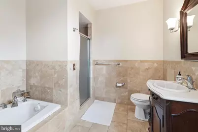 328 N 39th Street, Philadelphia, PA 19104 - Photo 18