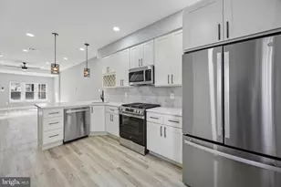 451 Fitzgerald St, Philadelphia, PA 19148 - Photo 8