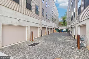 3205 N 35th St, Philadelphia, PA 19129 - Photo 38