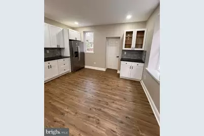 5627 Cedar Avenue, Philadelphia, PA 19143 - Photo 6