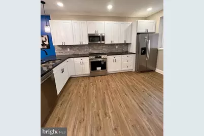 5627 Cedar Avenue, Philadelphia, PA 19143 - Photo 4