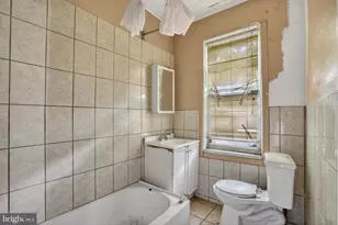 1958 Rowan St, Philadelphia, PA 19140 - Photo 10