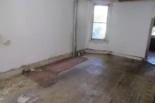 2521 W Silver St, Philadelphia, PA 19132 - Photo 2
