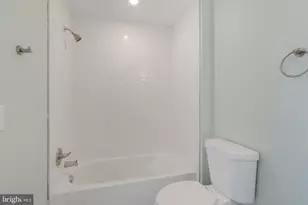1701 S 4th St, Philadelphia, PA 19148 - Photo 10