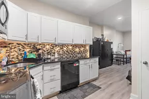 2021 N 16th St, Philadelphia, PA 19121 - Photo 14