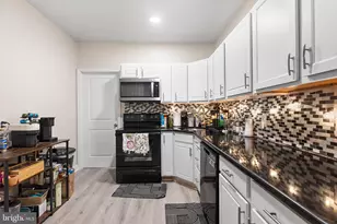 2021 N 16th St, Philadelphia, PA 19121 - Photo 12