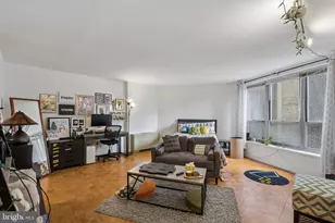 224 W Rittenhouse Square, Philadelphia, PA 19103 - Photo 2