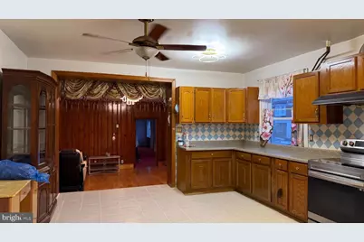 326 W Nedro Avenue, Philadelphia, PA 19120 - Photo 8