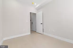 2051 E William St, Philadelphia, PA 19134 - Photo 30
