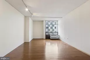 241 S 6th St, Philadelphia, PA 19106 - Photo 6