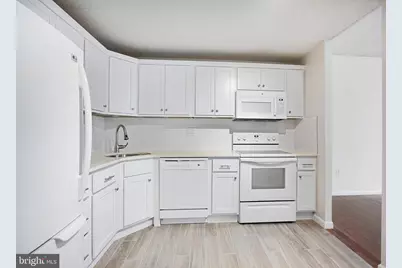 241 S 6th Street #2306, Philadelphia, PA 19106 - Photo 4