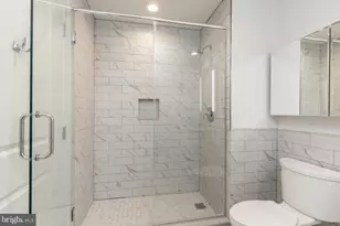 139 N 23rd St, Philadelphia, PA 19103 - Photo 12